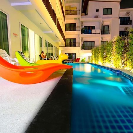 The Frutta Boutique Hotel Patong Екстериор снимка