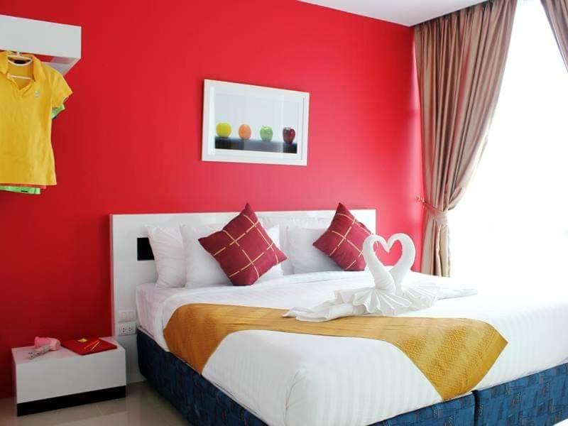 The Frutta Boutique Hotel Patong Екстериор снимка