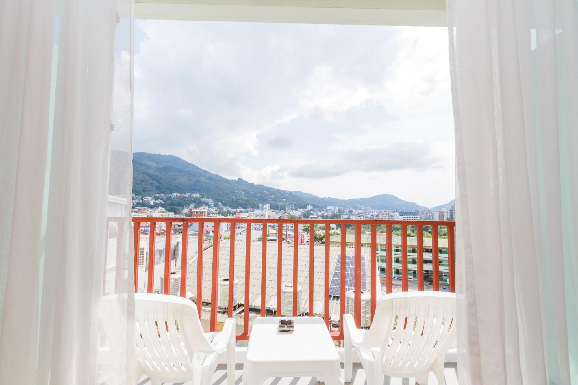 The Frutta Boutique Hotel Patong Екстериор снимка