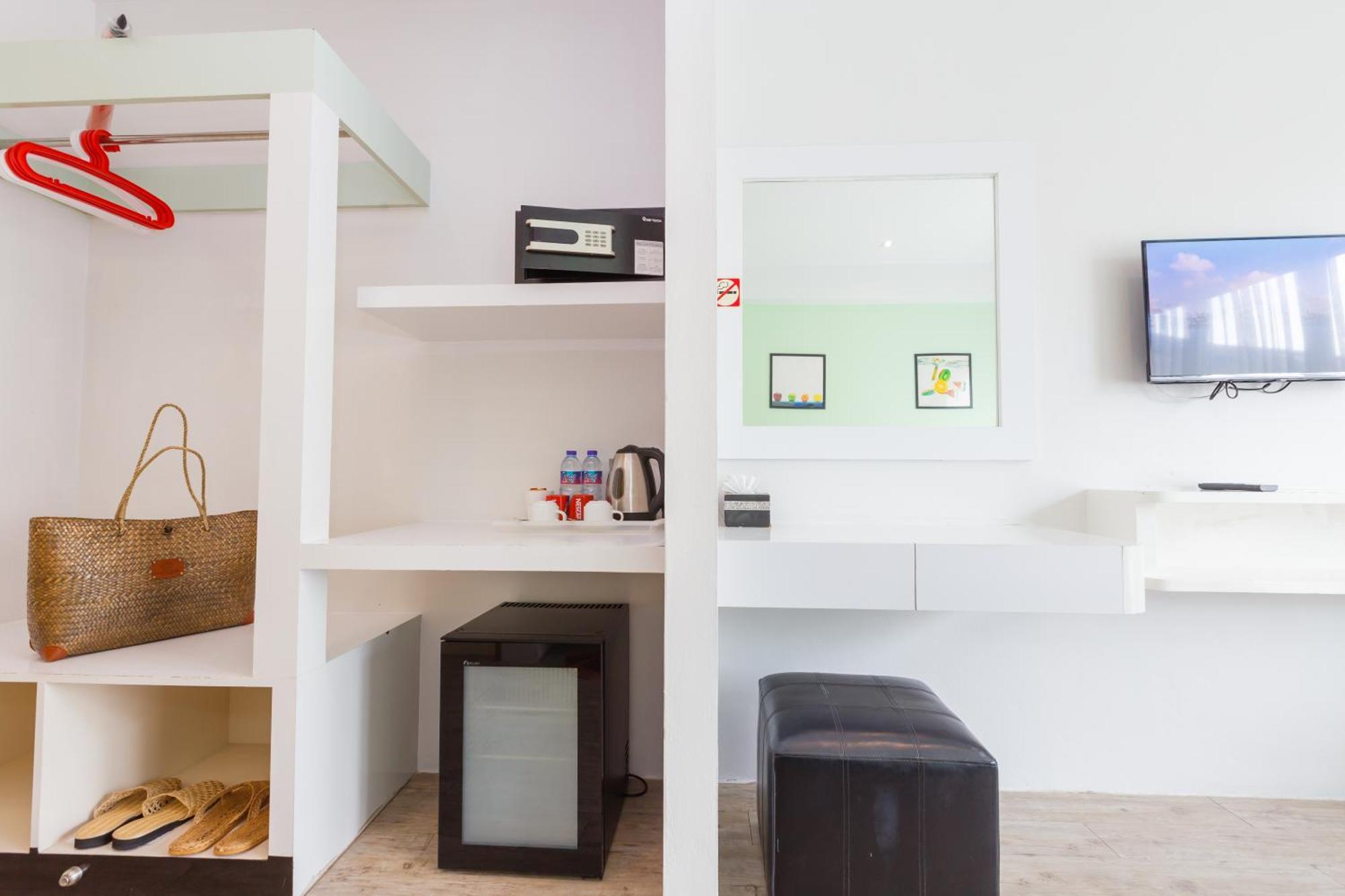 The Frutta Boutique Hotel Patong Екстериор снимка