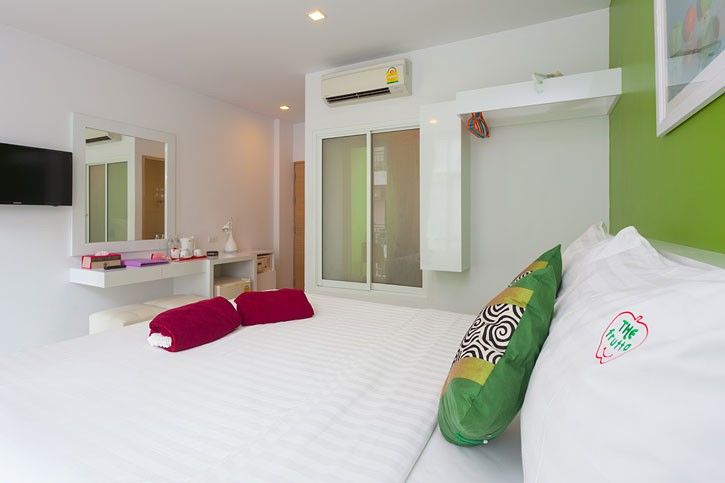 The Frutta Boutique Hotel Patong Екстериор снимка